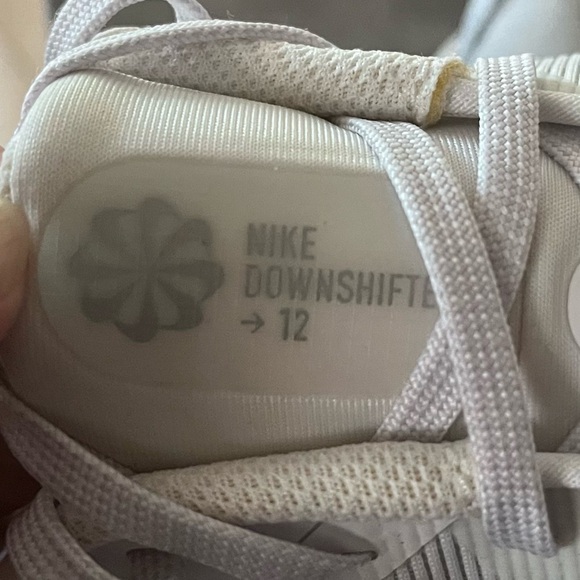 Nike Women's White and Gray Sneakers - Picture 2 of 3